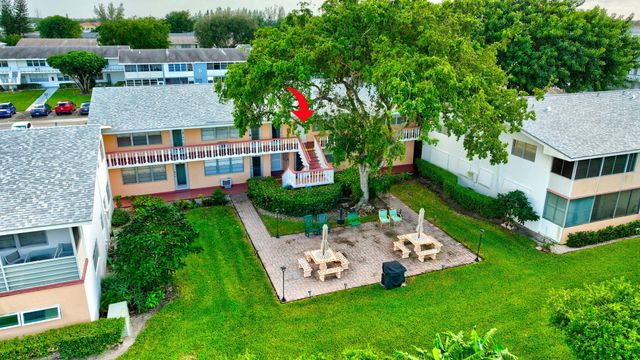 46 Andover B, West Palm Beach, FL 33417