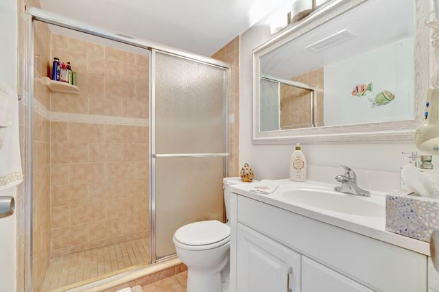 46 Andover B, West Palm Beach, FL 33417
