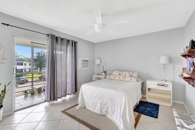 46 Andover B, West Palm Beach, FL 33417