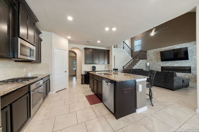 8726 Hideout, San Antonio, TX 78254