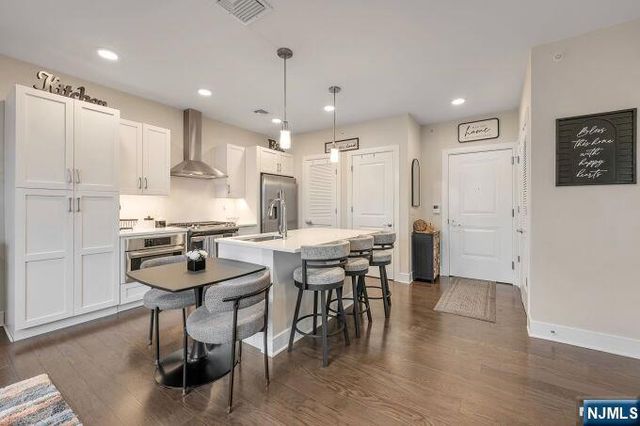 5309 Rio Vista Lane, Northvale, NJ 07647