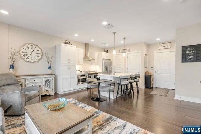 5309 Rio Vista Lane, Northvale, NJ 07647