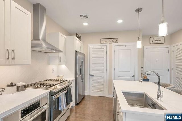 5309 Rio Vista Lane, Northvale, NJ 07647