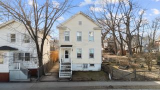 354 Blatchley Avenue, New Haven, CT 06513