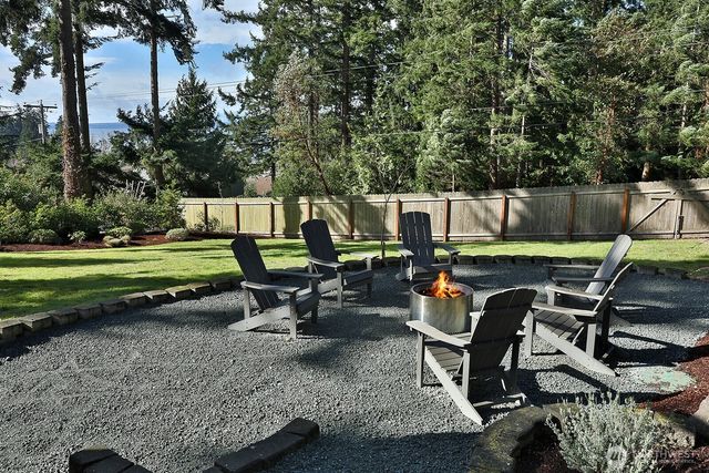 5938 Sundown Lane, Freeland, WA 98249