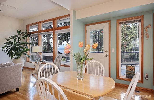 5938 Sundown Lane, Freeland, WA 98249