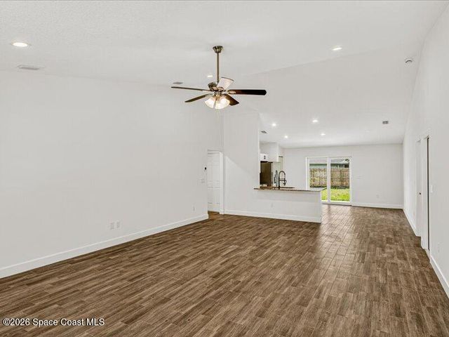 640 Roth Court SE, Palm Bay, FL 32909