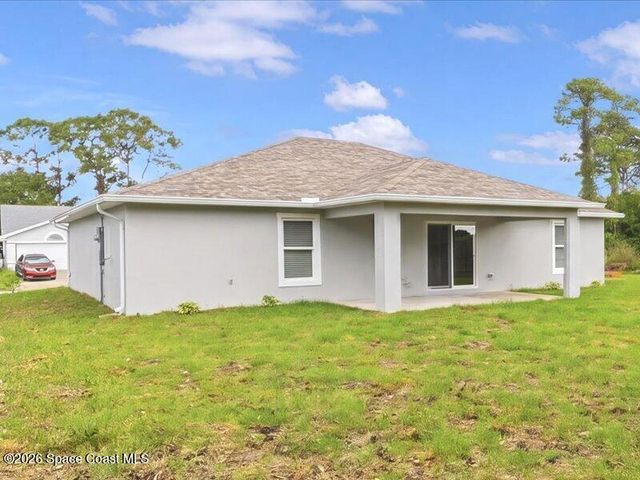 640 Roth Court SE, Palm Bay, FL 32909