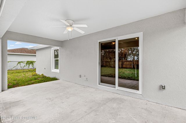 640 Roth Court SE, Palm Bay, FL 32909