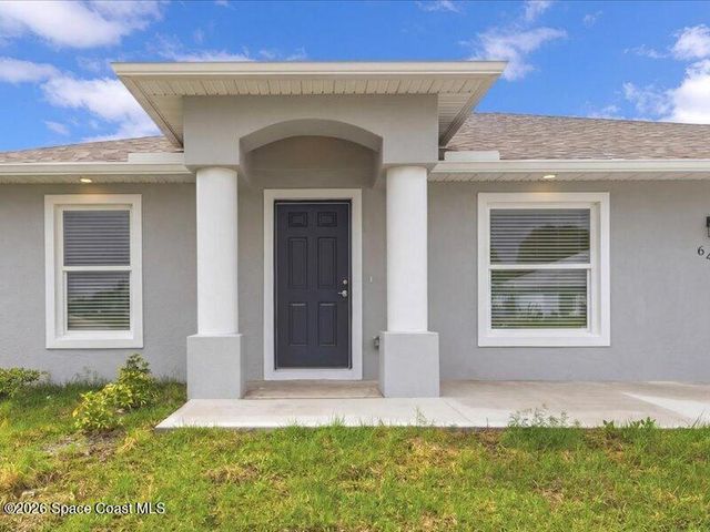 640 Roth Court SE, Palm Bay, FL 32909
