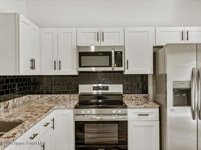 640 Roth Court SE, Palm Bay, FL 32909