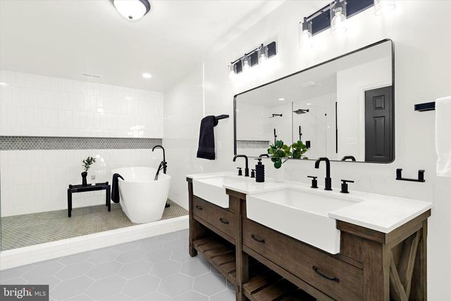 1439 DICUS MILL RD, Severn, MD 21144