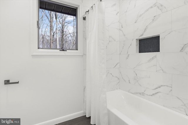 1439 DICUS MILL RD, Severn, MD 21144