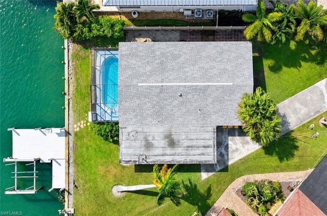 129 Pago Pago DR E, Naples, FL 34113