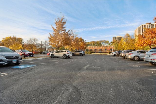 2901 S Michigan Avenue 1909, Chicago, IL 60616