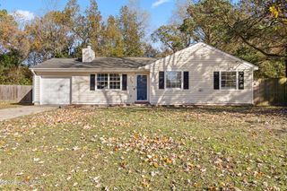 102 Winter Road, Jacksonville, NC 28540