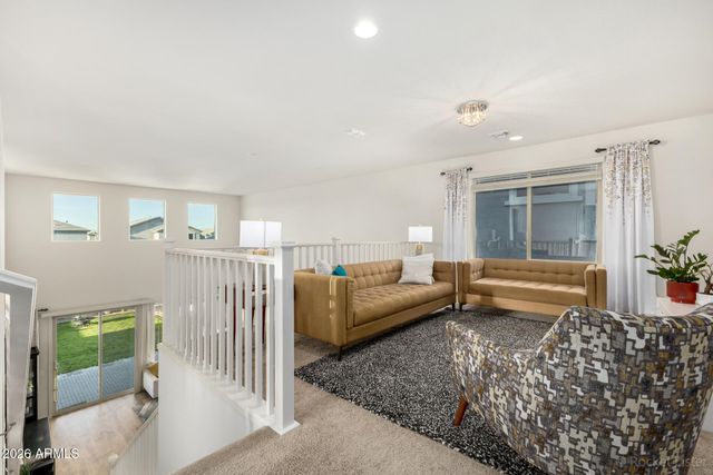 2430 E SAINT ANNE Avenue, Phoenix, AZ 85042