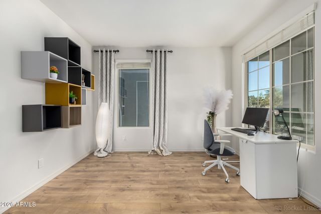 2430 E SAINT ANNE Avenue, Phoenix, AZ 85042