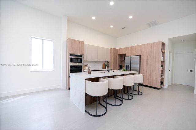 1357 Camellia Lane, Weston, FL 33326