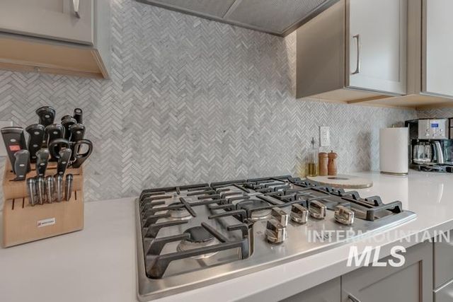 1523 E Seaside Ct, Boise, ID 83706