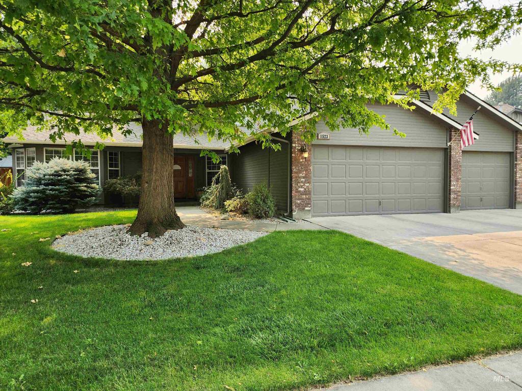 1523 E Seaside Ct, Boise, ID 83706