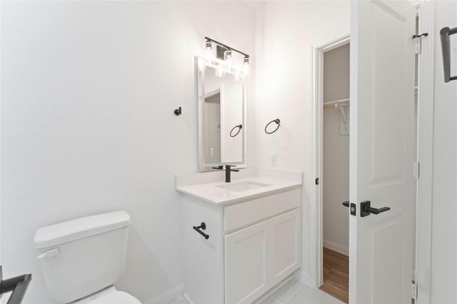 5103 Mallow Street A/B, Houston, TX 77033