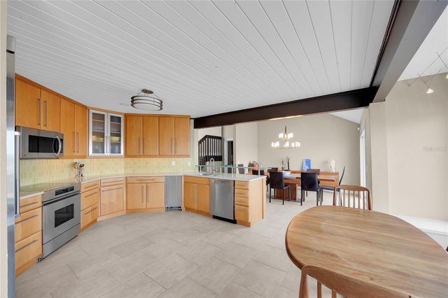 9353 OLD A1A, St Augustine, FL 32080