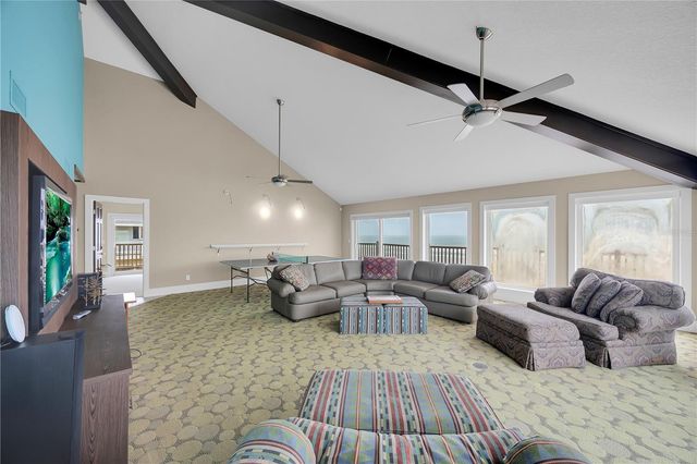 9353 OLD A1A, St Augustine, FL 32080