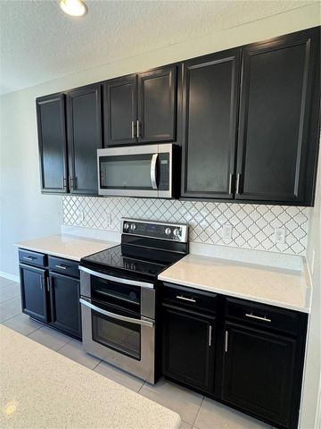 6104 WILLOWSIDE STREET, Palmetto, FL 34221
