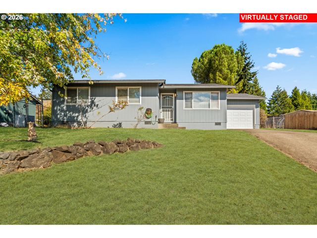 405 CORONA LOOP Rd, Roseburg, OR 97471
