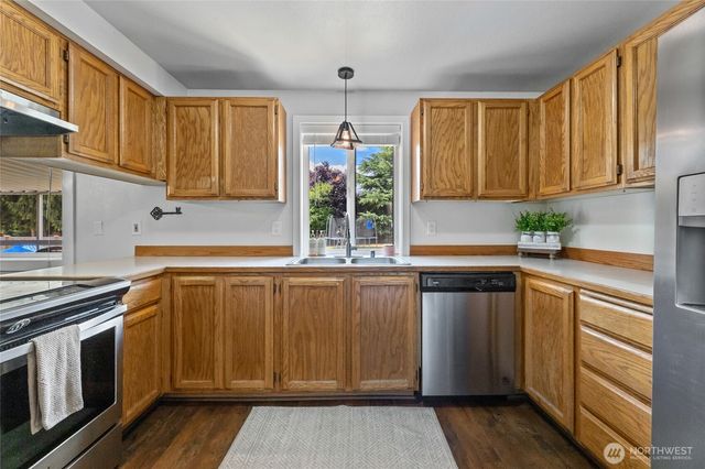 20916 77th Avenue Ct E, Spanaway, WA 98387