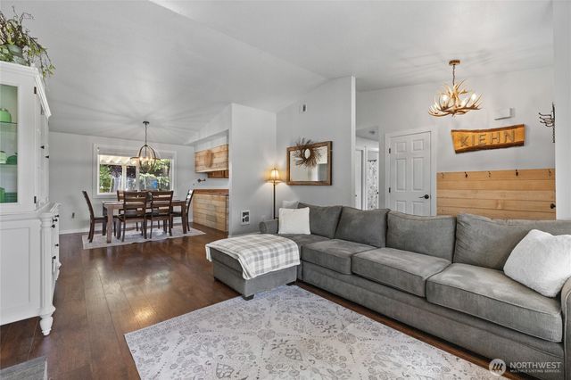 20916 77th Avenue Ct E, Spanaway, WA 98387