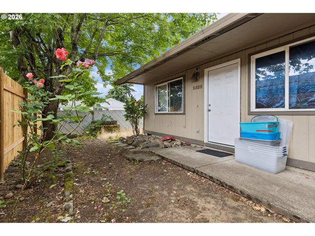 2523 Se 138TH Ave, Portland, OR 97236