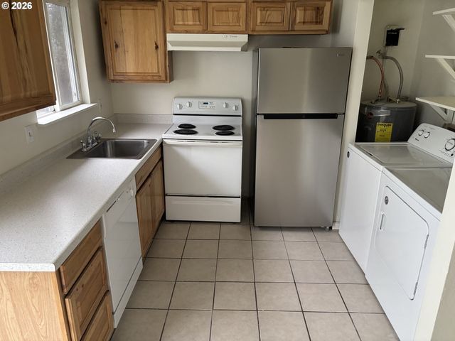 2523 Se 138TH Ave, Portland, OR 97236