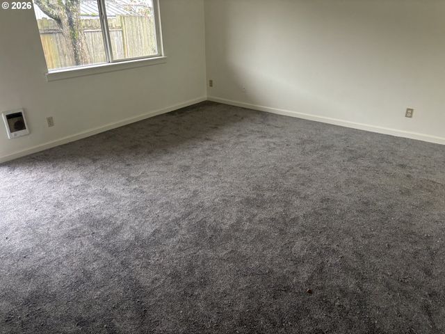 2523 Se 138TH Ave, Portland, OR 97236