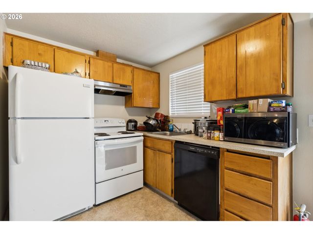 2523 Se 138TH Ave, Portland, OR 97236