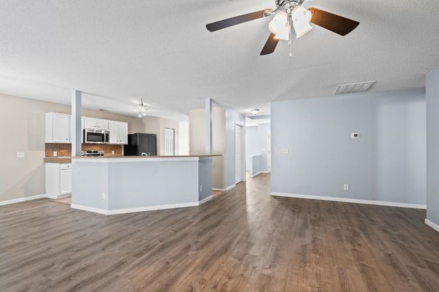 156 Weeping Willow Dr., Myrtle Beach, SC 29579