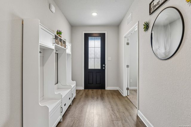 12211 VISTA FLTS, San Antonio, TX 78233