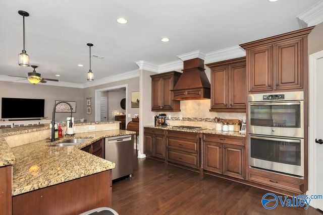 102 Cutwater Court, Harvest, AL 35749