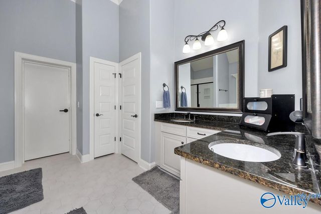 102 Cutwater Court, Harvest, AL 35749