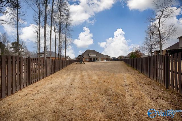 102 Cutwater Court, Harvest, AL 35749