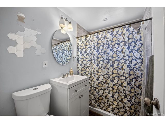 5637 Wyandot St, Denver, CO 80221