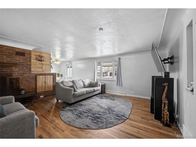 5637 Wyandot St, Denver, CO 80221