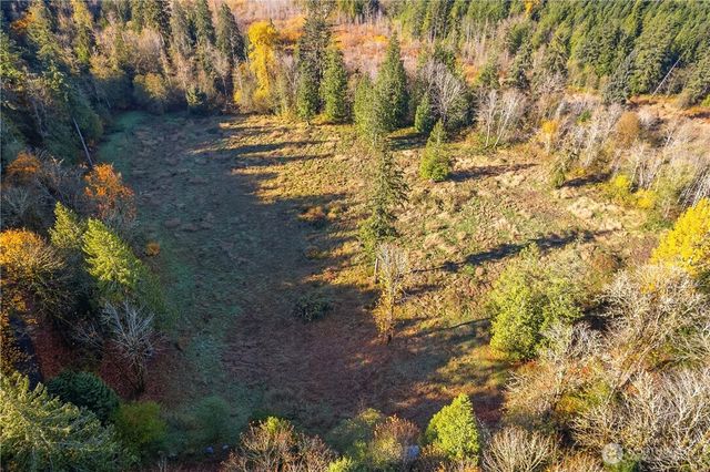 25520 SE Old Black Nugget Road, Issaquah, WA 98029