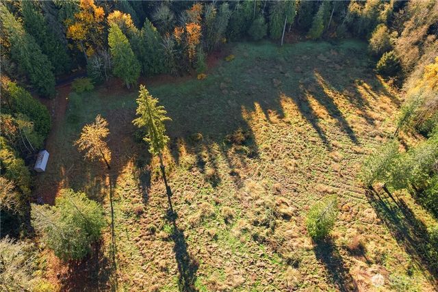 25520 SE Old Black Nugget Road, Issaquah, WA 98029