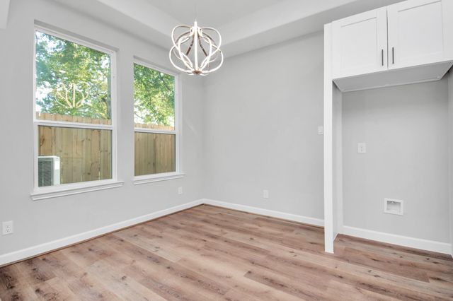 2355 Hoskins Drive, Houston, TX 77080