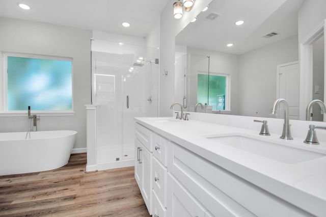 2355 Hoskins Drive, Houston, TX 77080