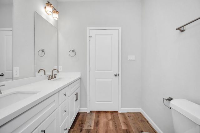 2355 Hoskins Drive, Houston, TX 77080