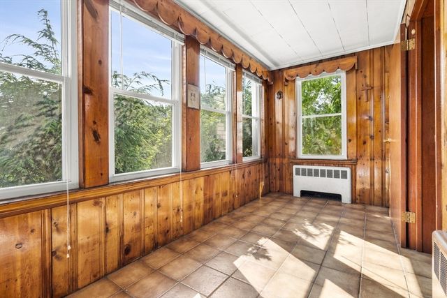 24 Walden St, Lynn, MA 01905