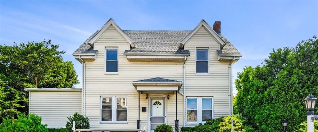 24 Walden St, Lynn, MA 01905